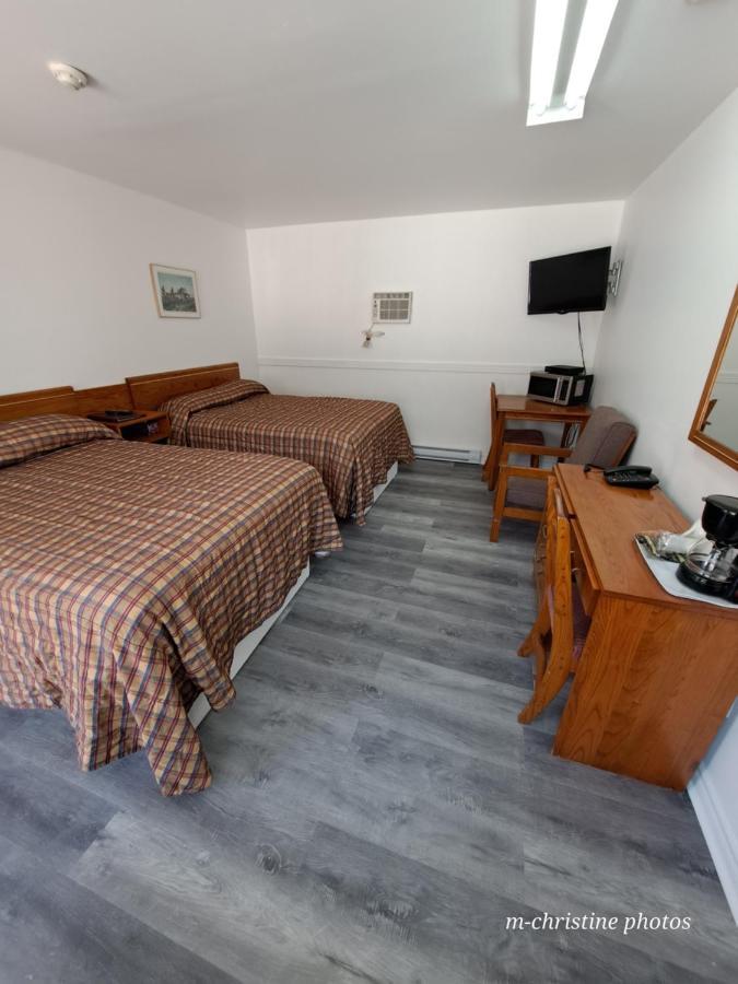 Motel Bonsoir Joliette Esterno foto