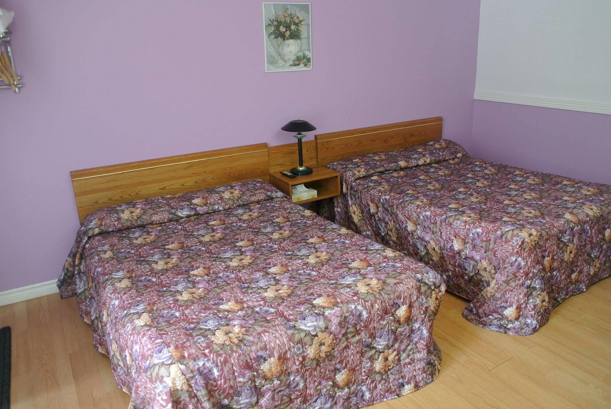 Motel Bonsoir Joliette Esterno foto